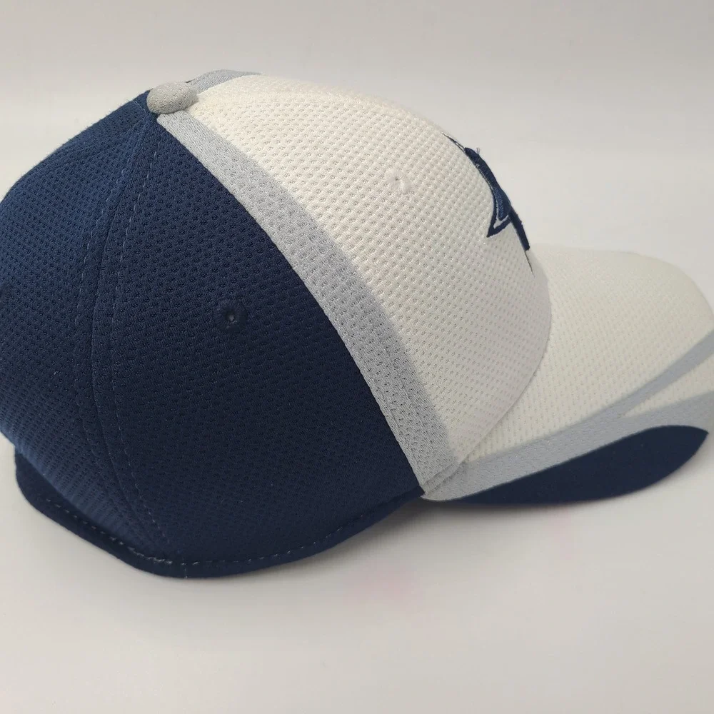 New Era tag says